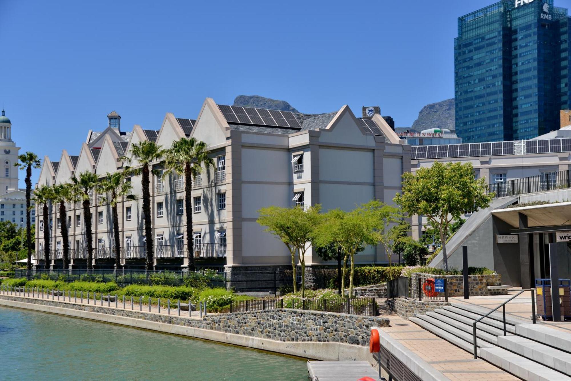 City Lodge Hotel V&A Waterfront Cape Town Bagian luar foto