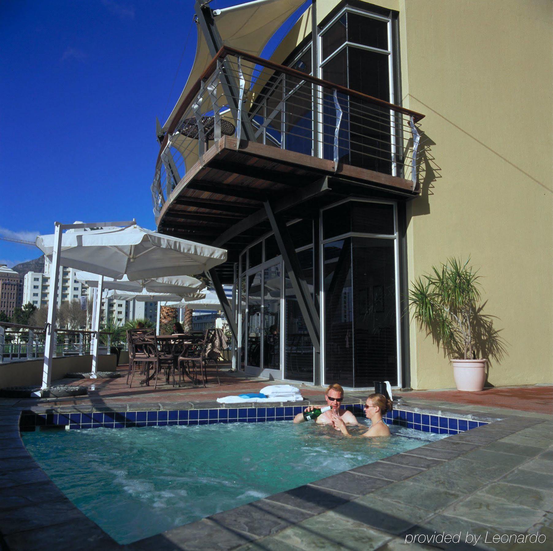 City Lodge Hotel V&A Waterfront Cape Town Bagian luar foto
