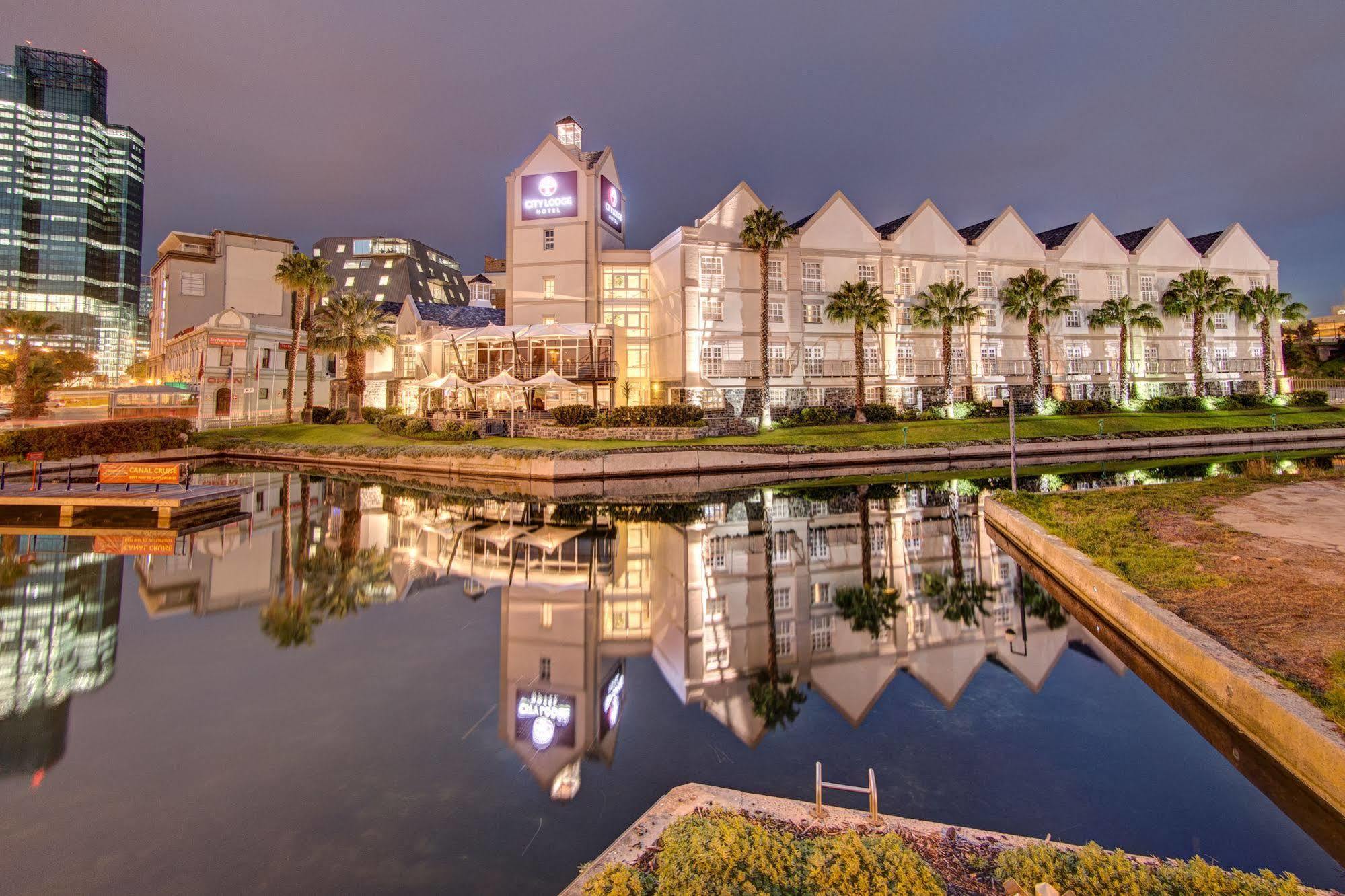City Lodge Hotel V&A Waterfront Cape Town Bagian luar foto